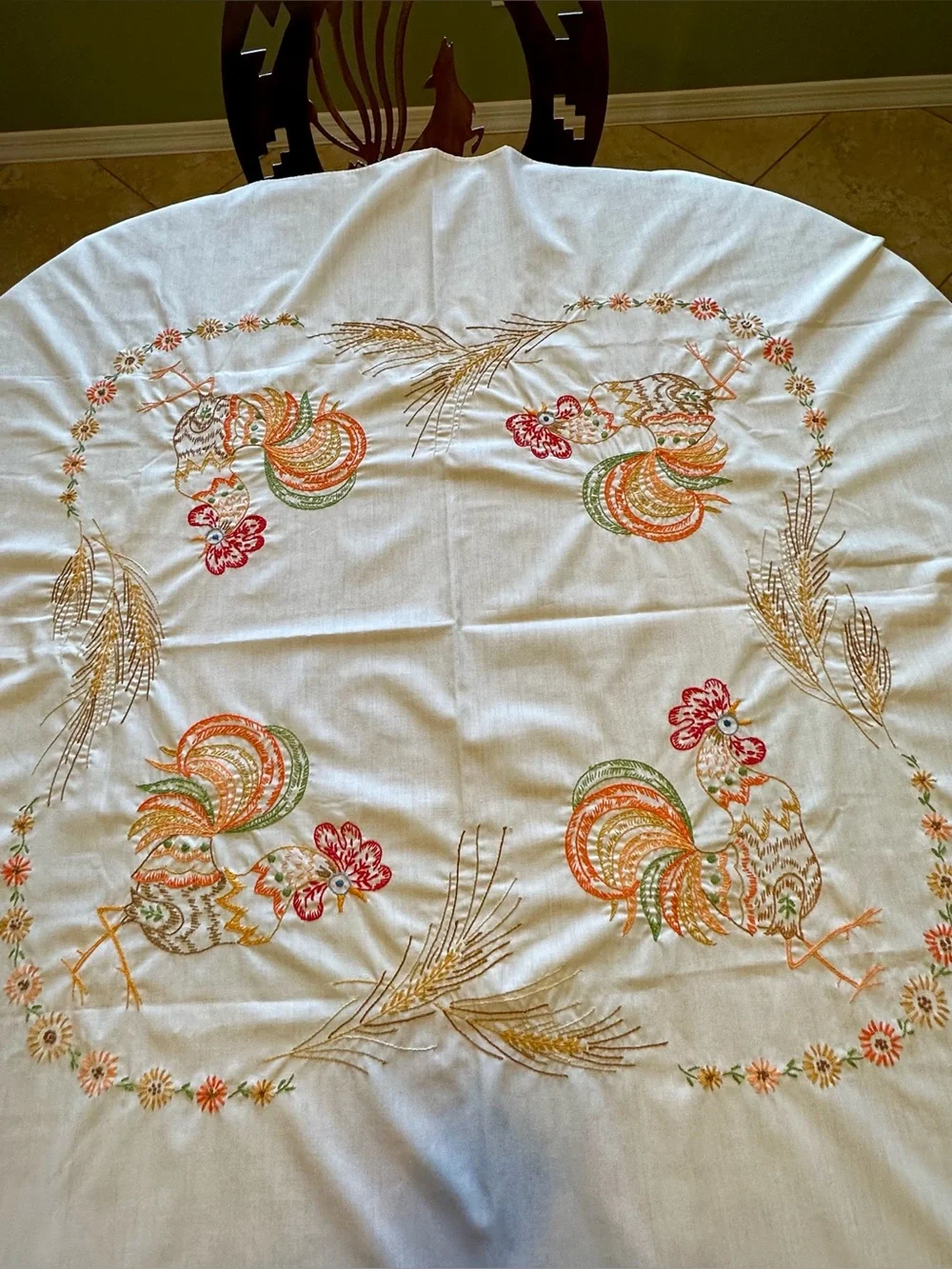 Handmade white Tablecloth embroidered w/colorful Roosters & wheat border. Clean!